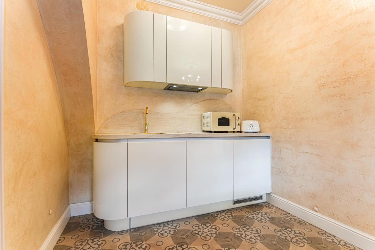 Krone Apartment Braşov Extérieur photo